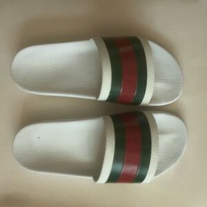 Gucci slides